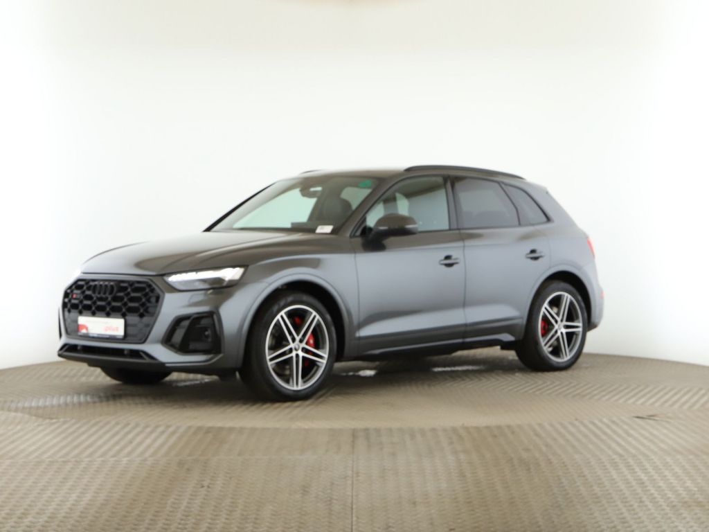 Audi SQ5 2022