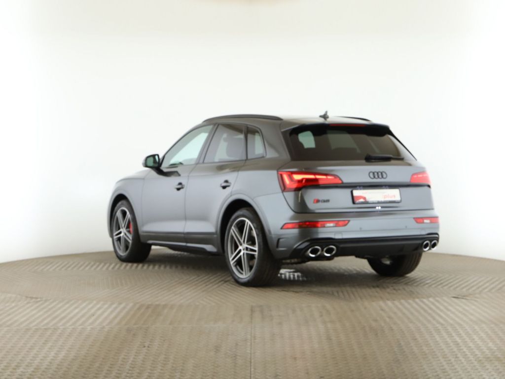 Audi SQ5 2022