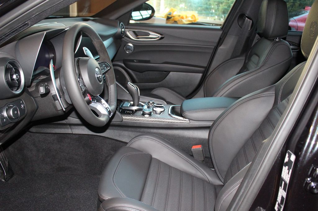 Alfa Romeo Giulia 2025