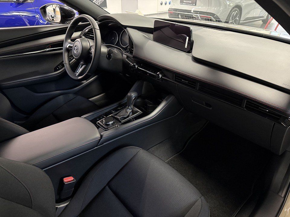 Mazda 3 2025