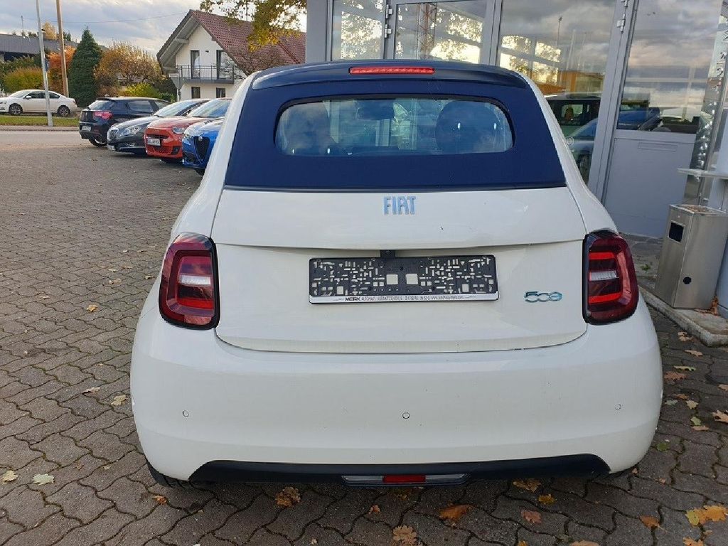 Fiat 500e 2023