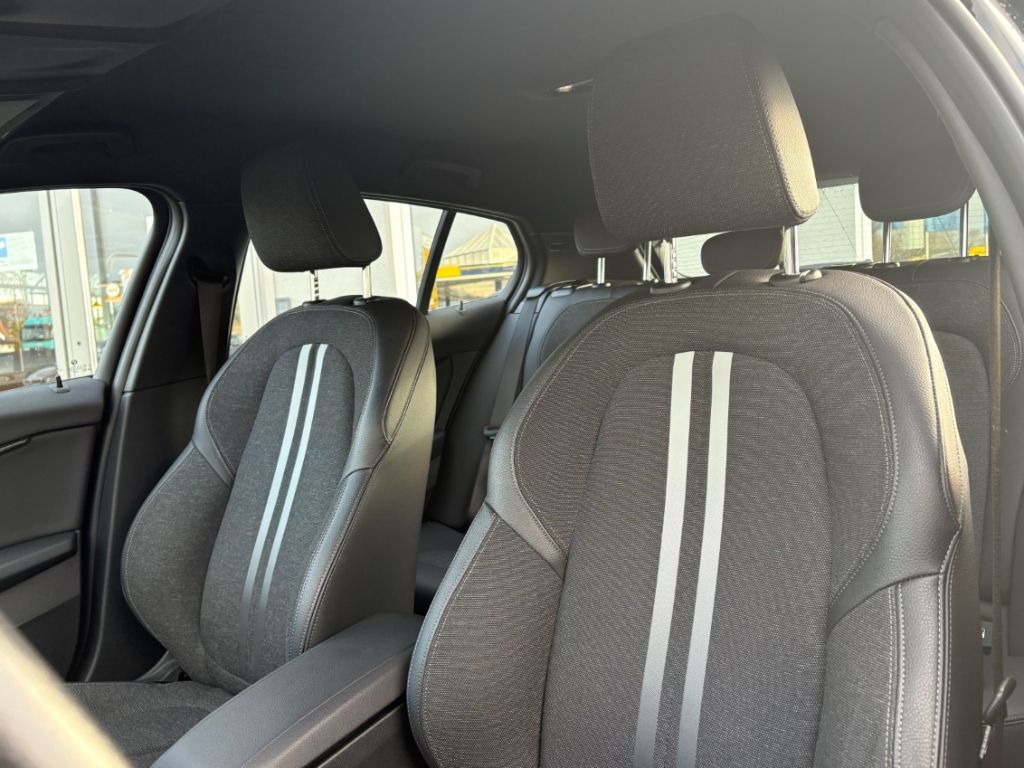 BMW 116 2021