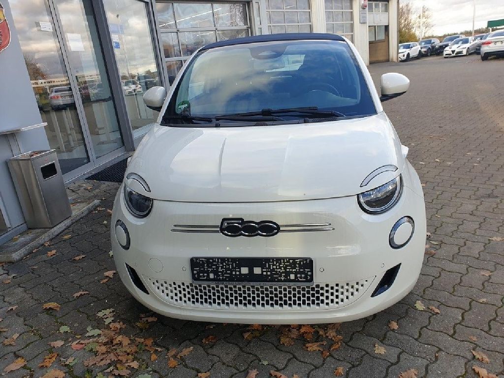 Fiat 500e 2023