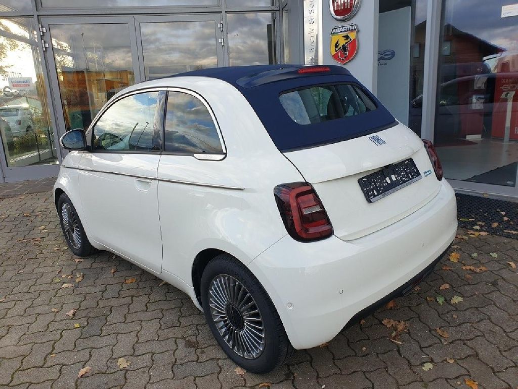 Fiat 500e 2023