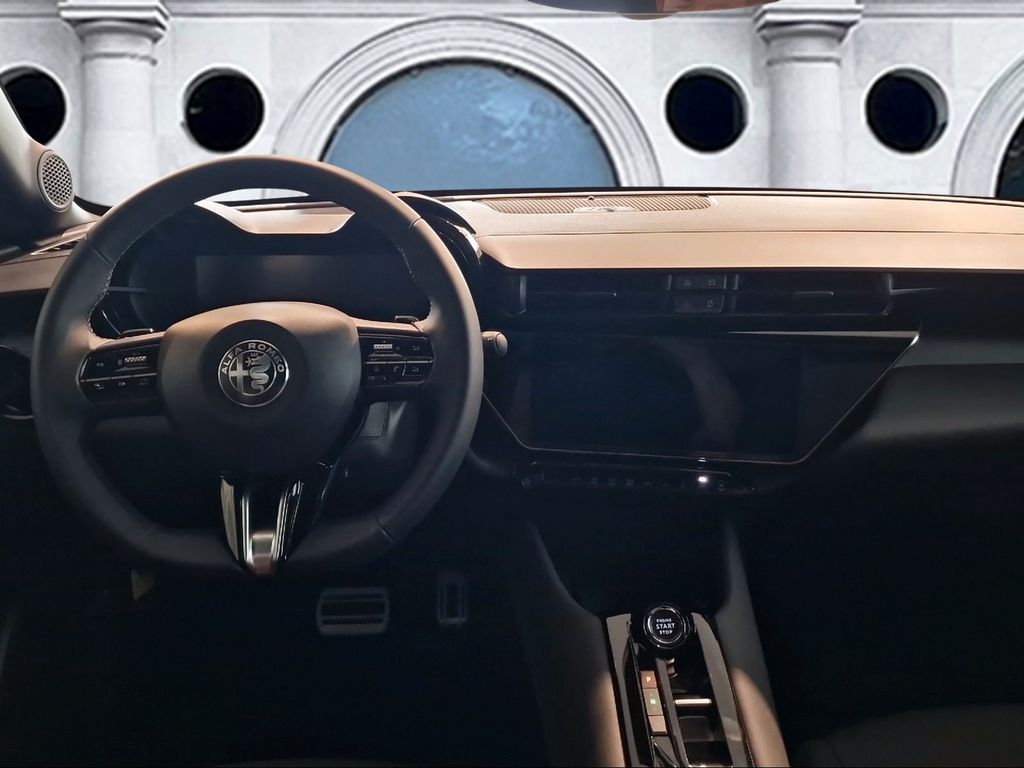 Alfa Romeo Junior 2025