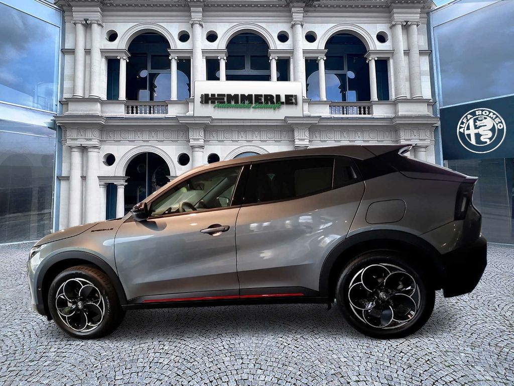 Alfa Romeo Junior 2025