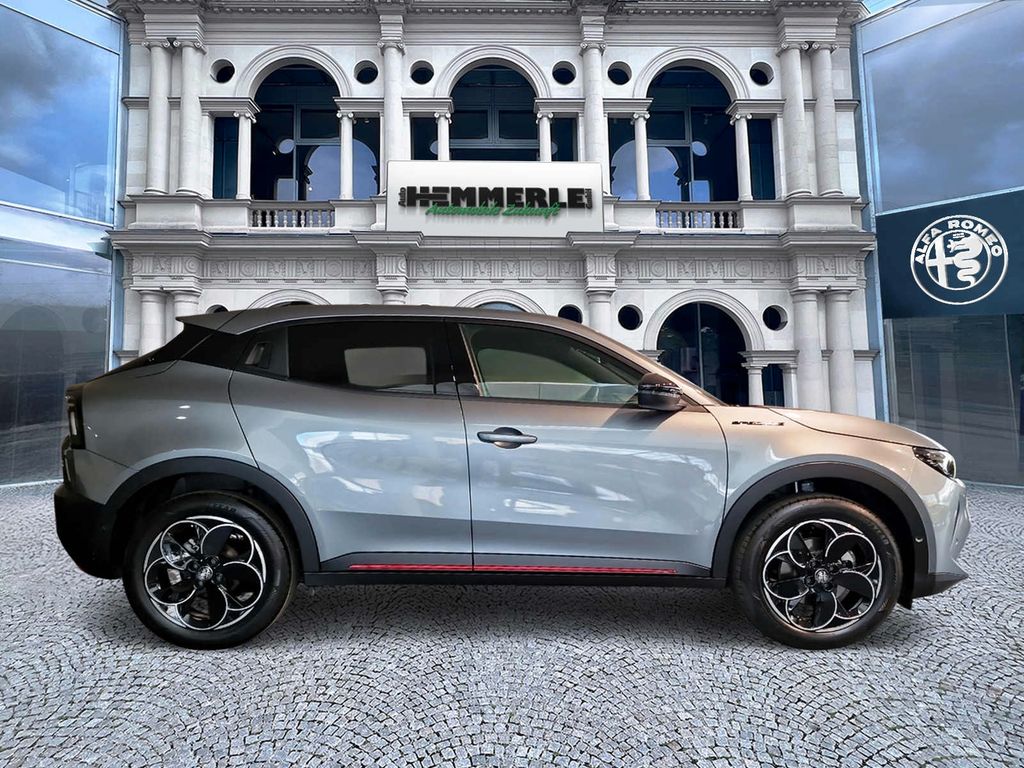 Alfa Romeo Junior 2025