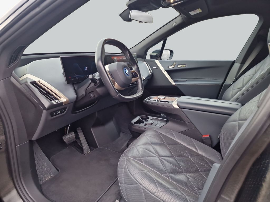 BMW iX 2022