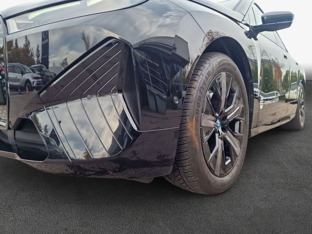BMW iX 2022