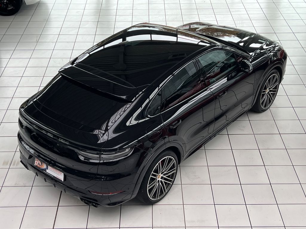 Porsche Cayenne 2022