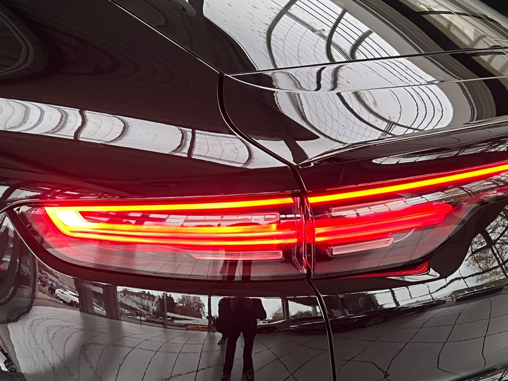 Porsche Cayenne 2022