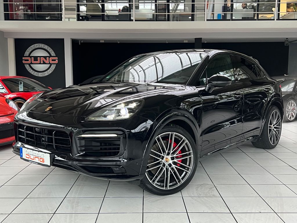 Porsche Cayenne 2022