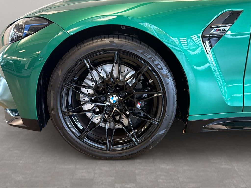 BMW M4 2025