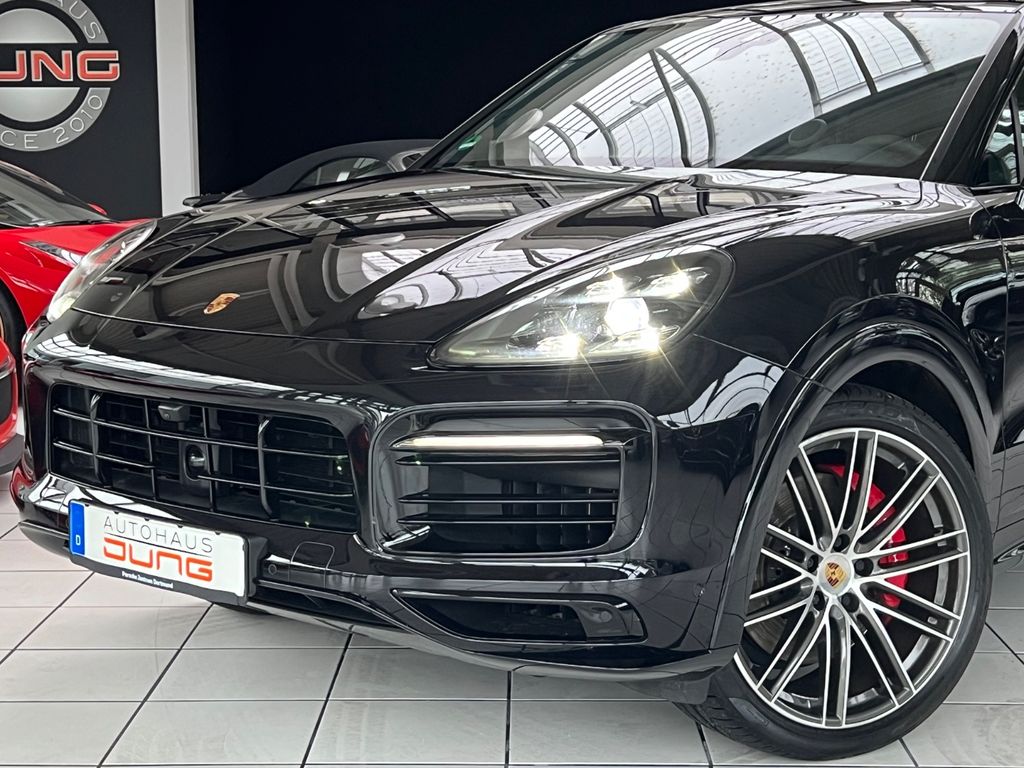 Porsche Cayenne 2022