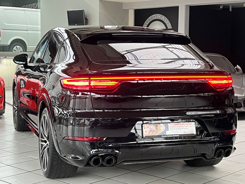 Porsche Cayenne 2022