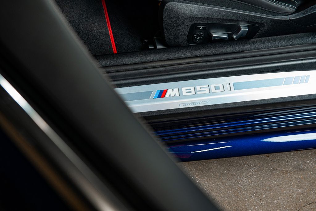 BMW M850 2024