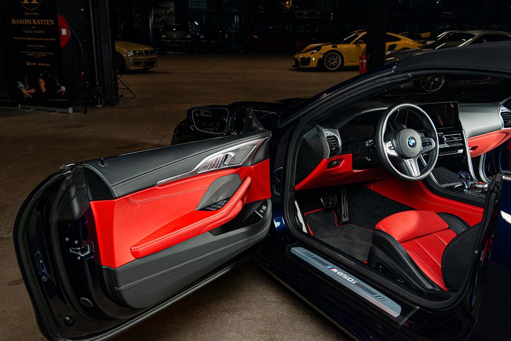BMW M850 2024