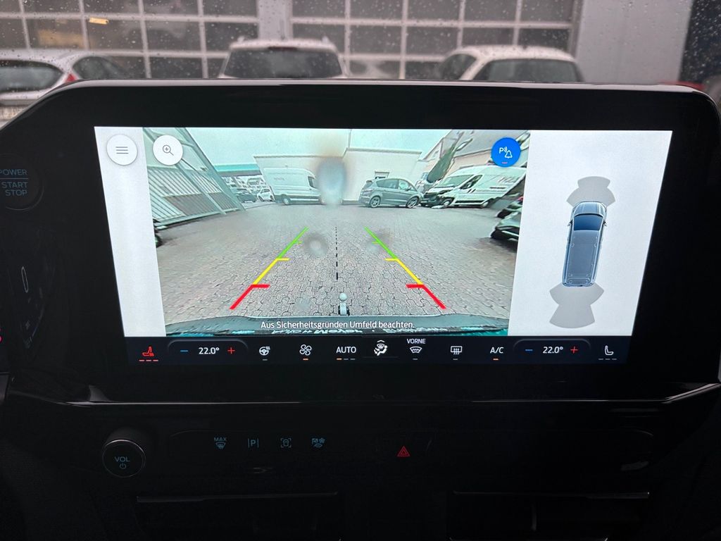 Ford Tourneo Custom 2025