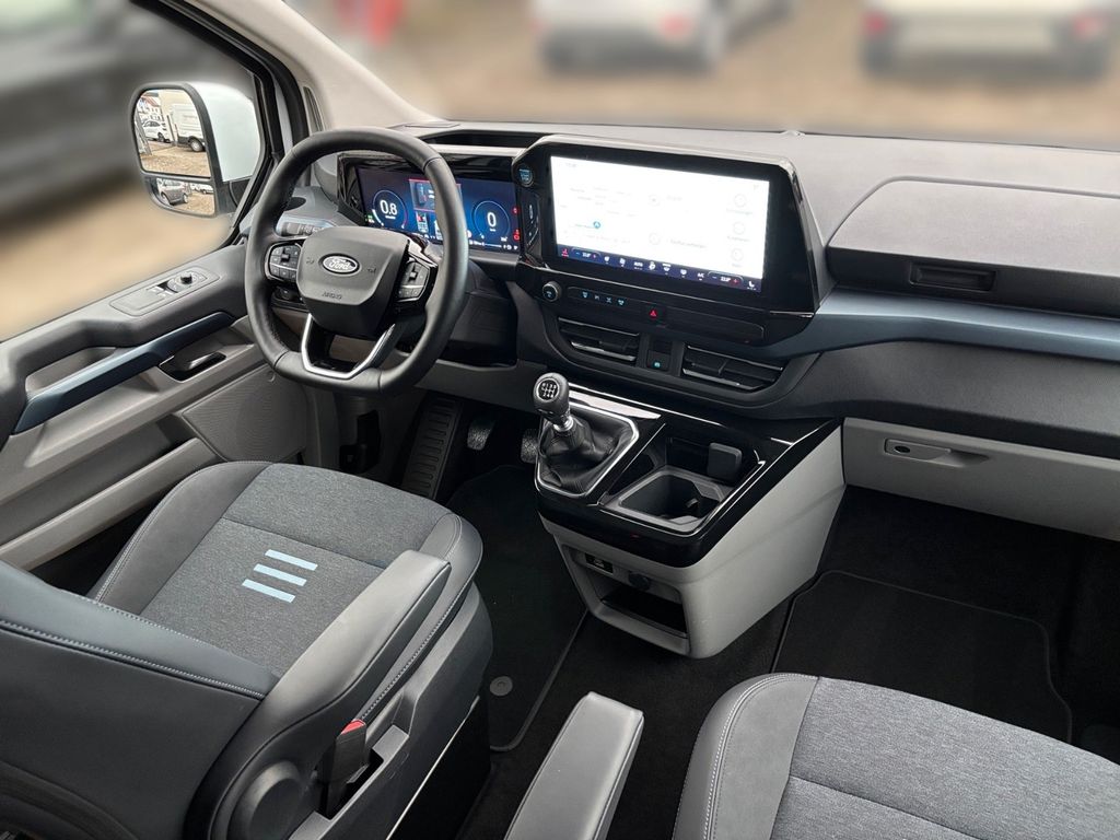 Ford Tourneo Custom 2025