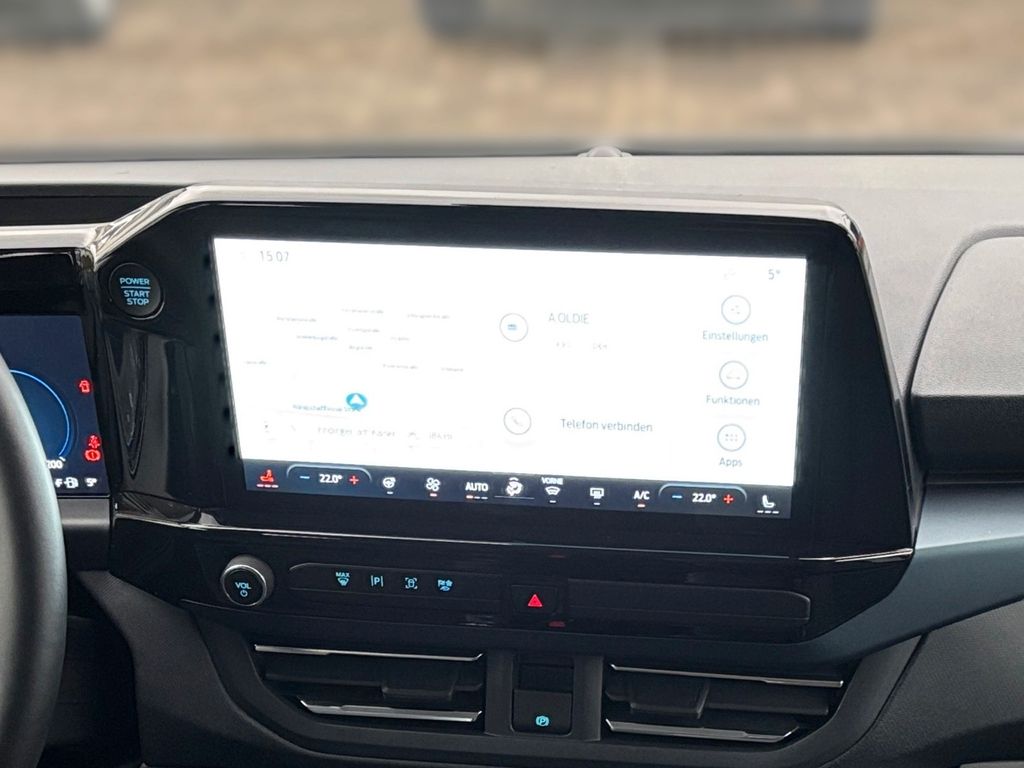 Ford Tourneo Custom 2025