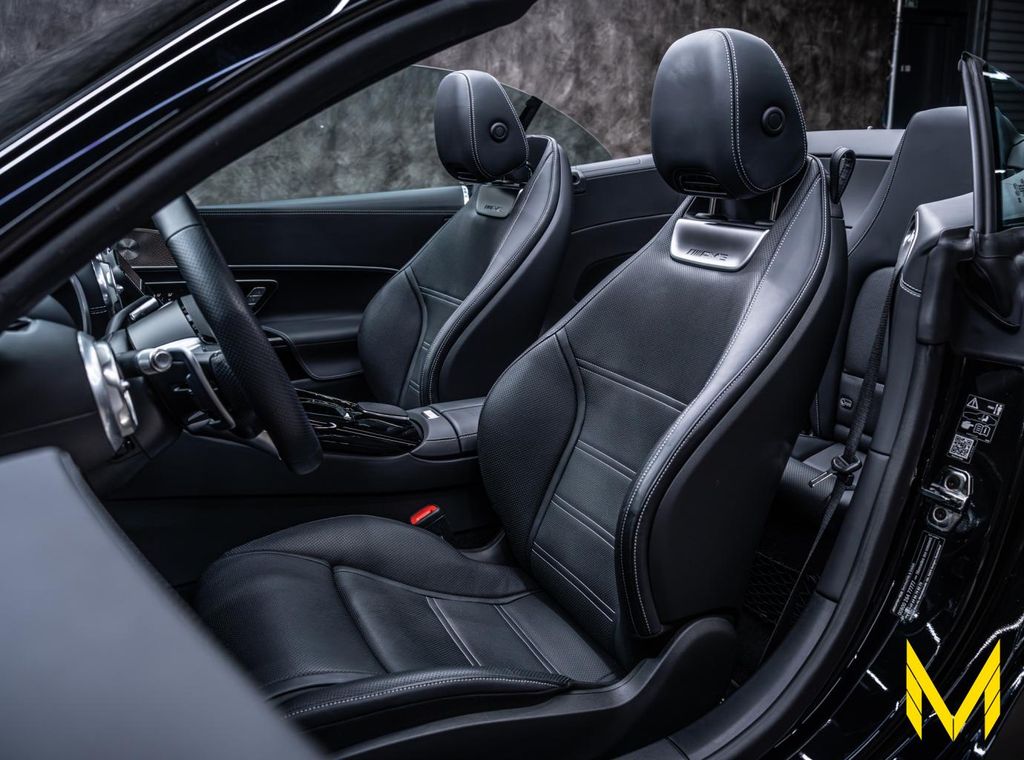 Mercedes-Benz SL 43 AMG 2024