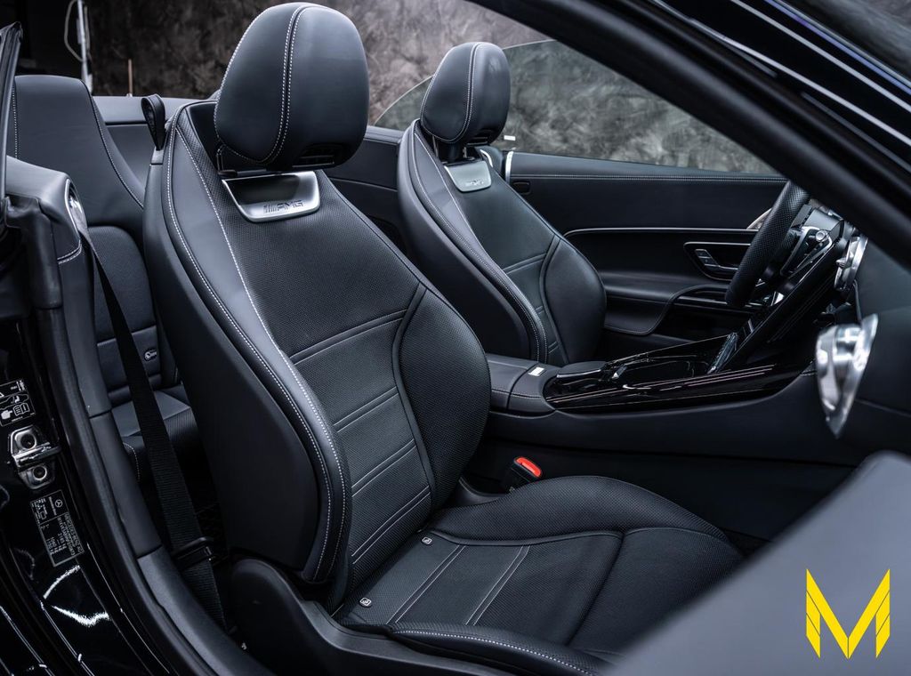 Mercedes-Benz SL 43 AMG 2024