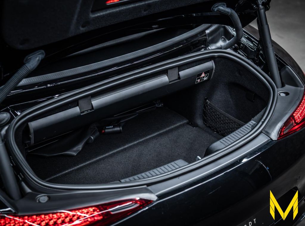 Mercedes-Benz SL 43 AMG 2024