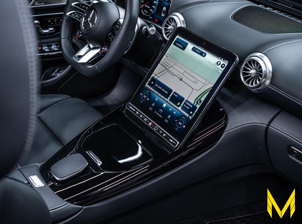 Mercedes-Benz SL 43 AMG 2024
