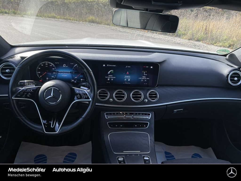 Mercedes-Benz E 300 2021