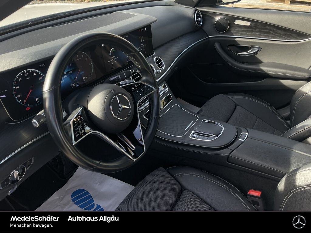 Mercedes-Benz E 300 2021