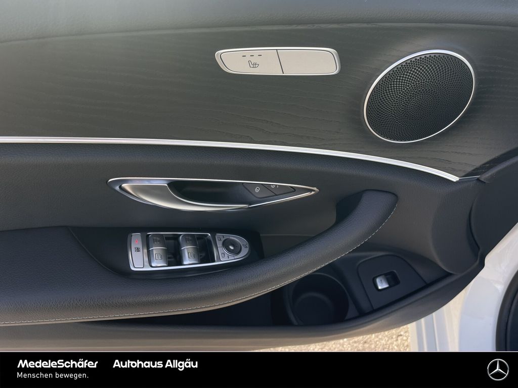 Mercedes-Benz E 300 2021