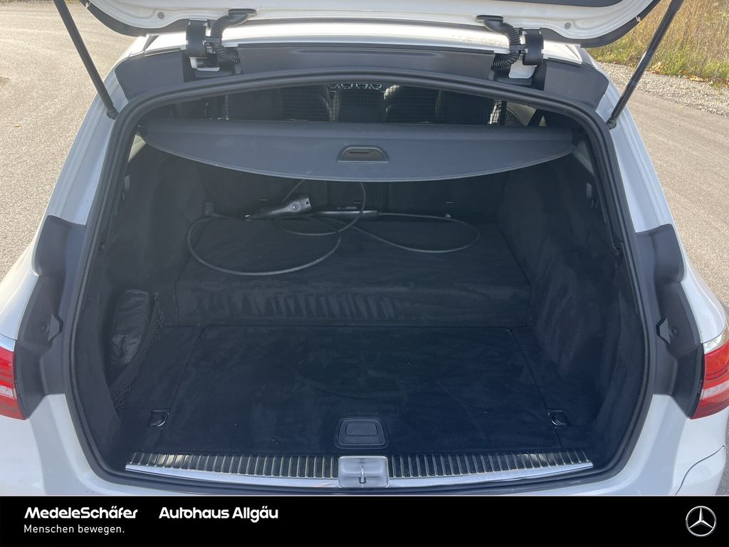 Mercedes-Benz E 300 2021