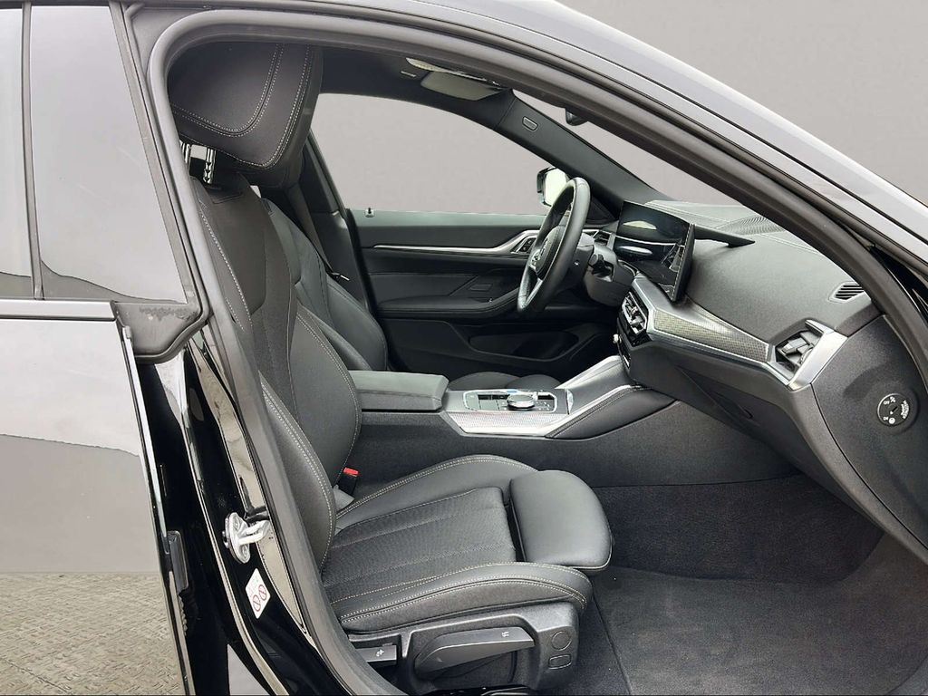 BMW i4 2023
