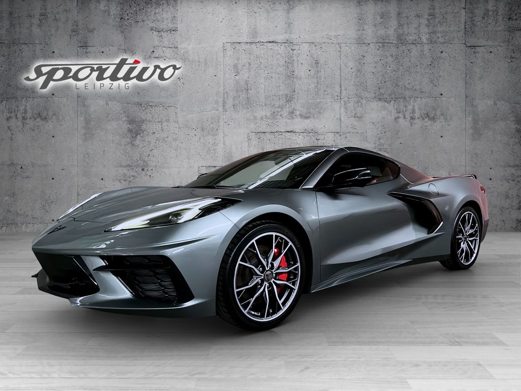 Corvette C8 2025