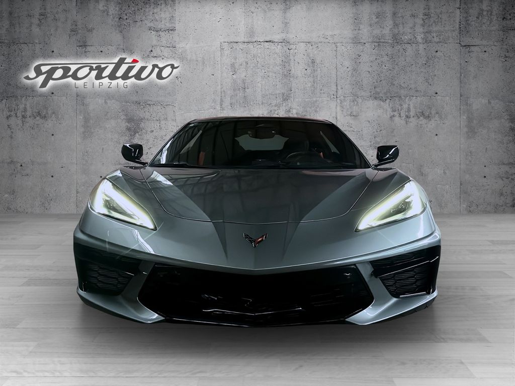 Corvette C8 2025
