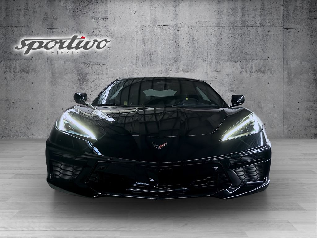 Corvette C8 2025