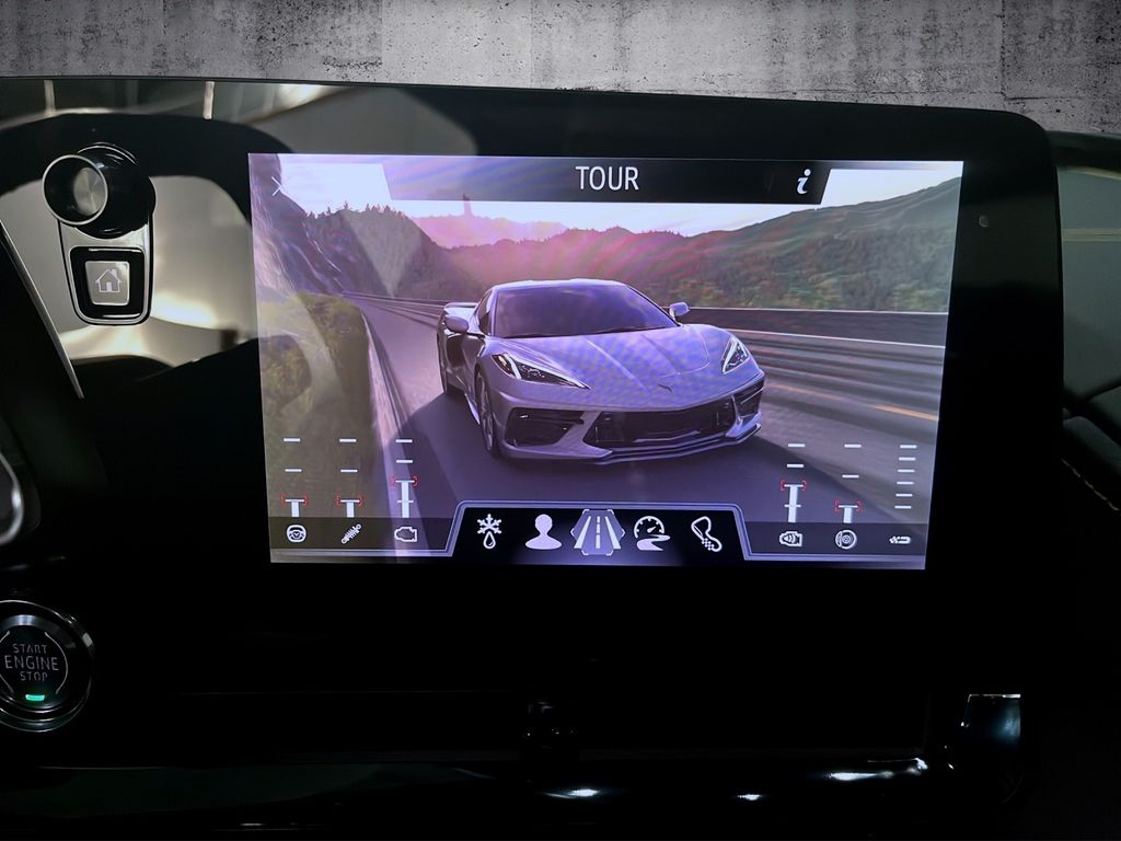Corvette C8 2025