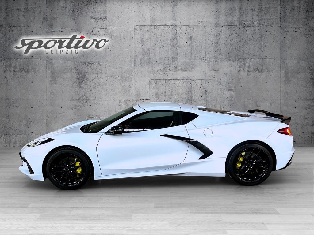 Corvette C8 2025