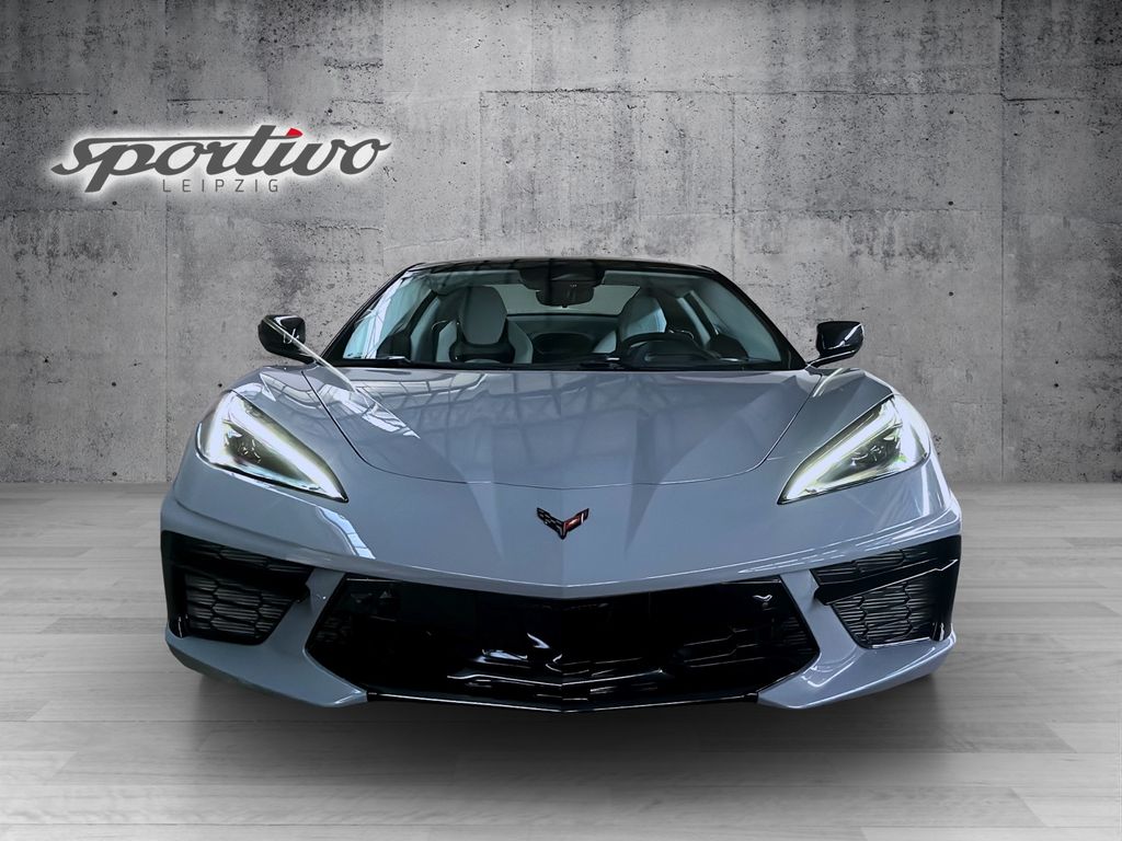 Corvette C8