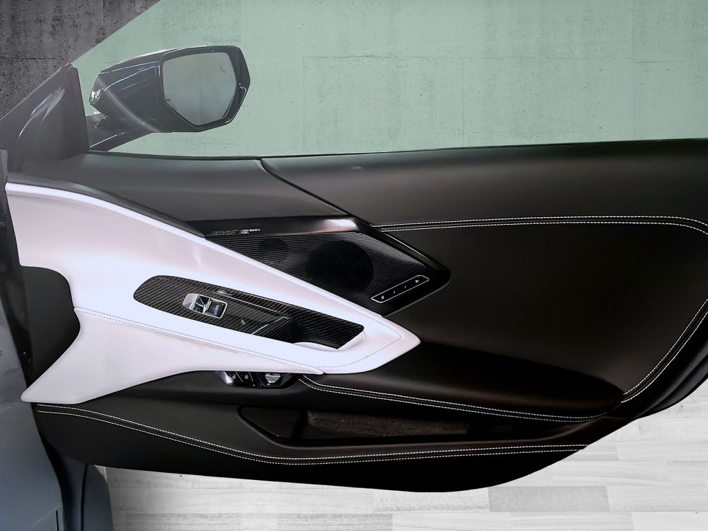 Corvette C8