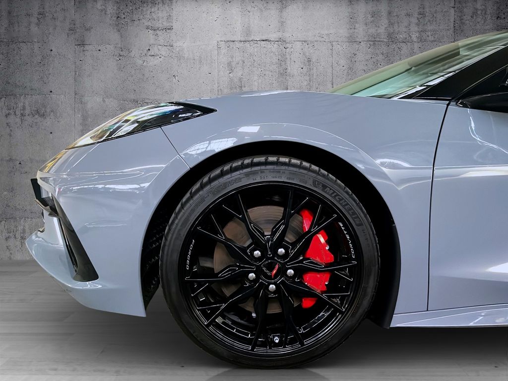 Corvette C8
