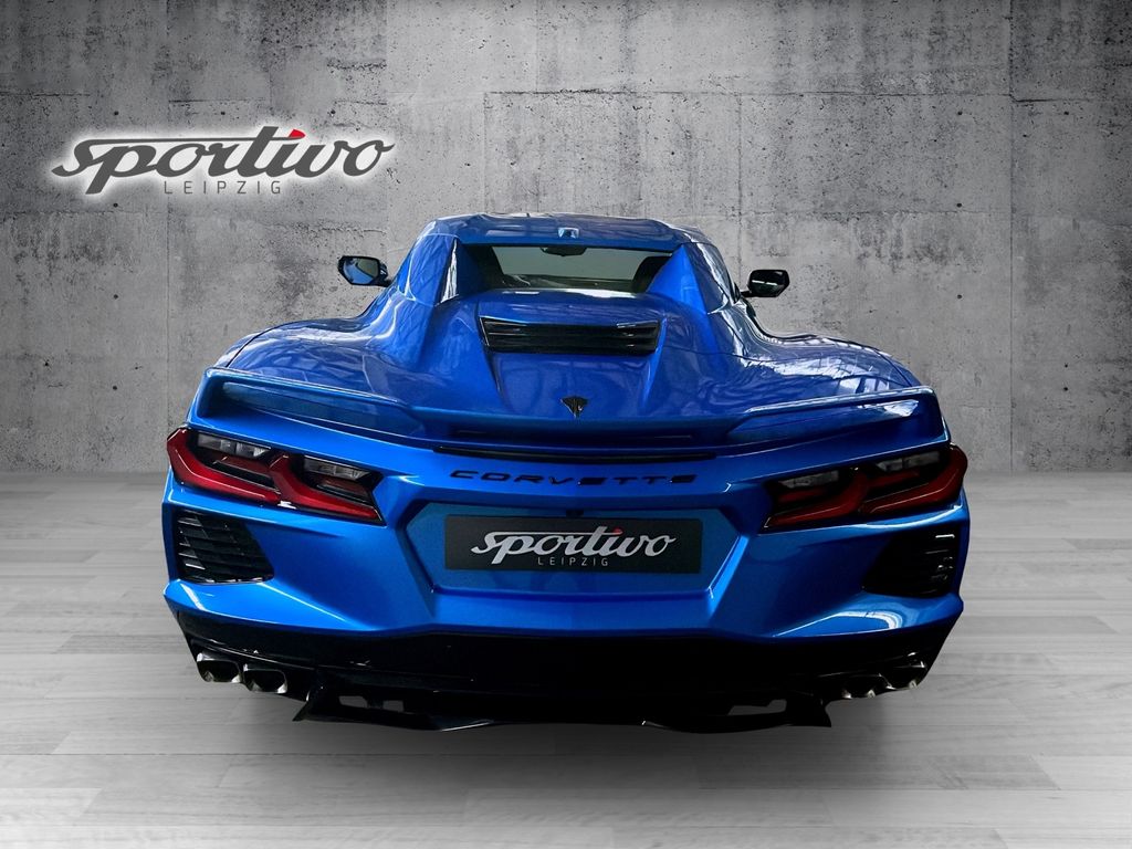 Corvette C8