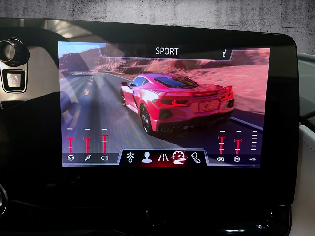 Corvette C8