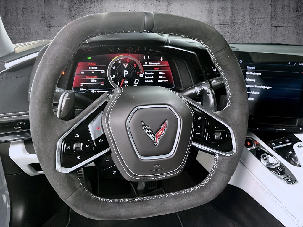 Corvette C8