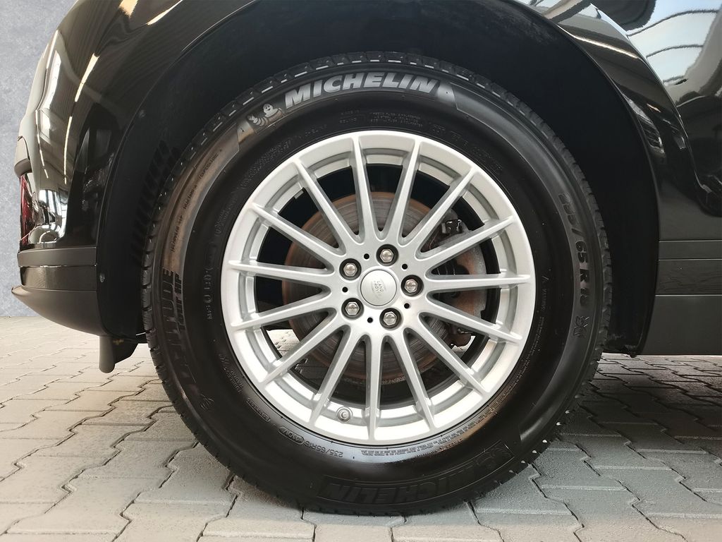 Land Rover Range Rover Velar 2020