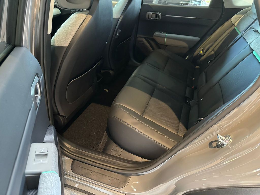 Kia EV4 2025