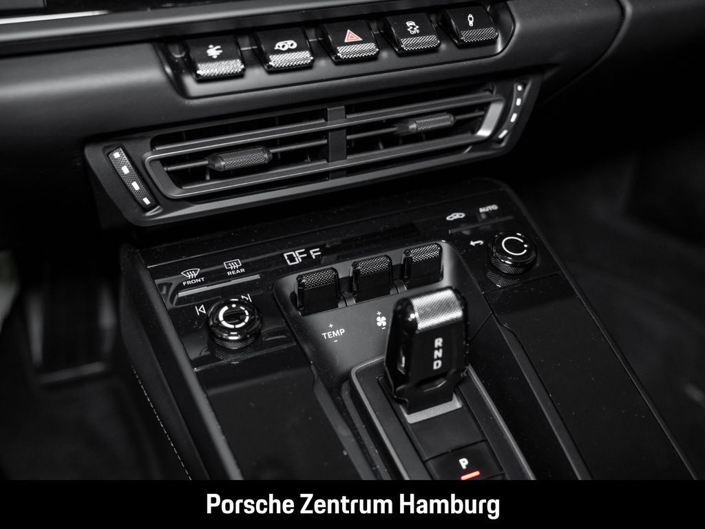Porsche 992 2024