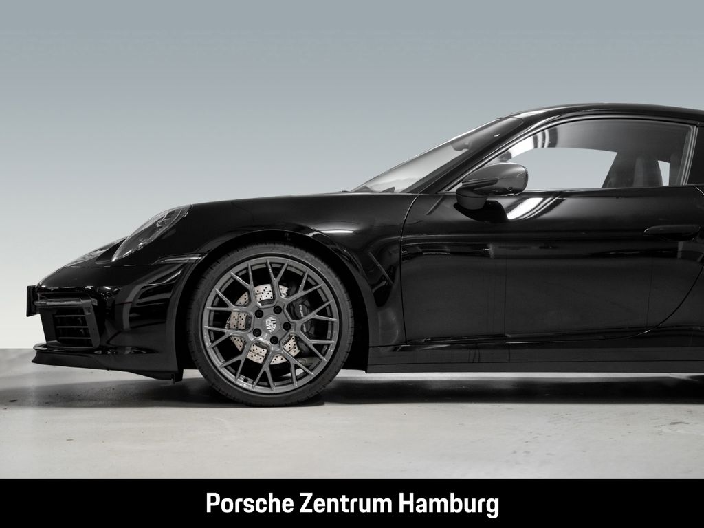 Porsche 992 2024