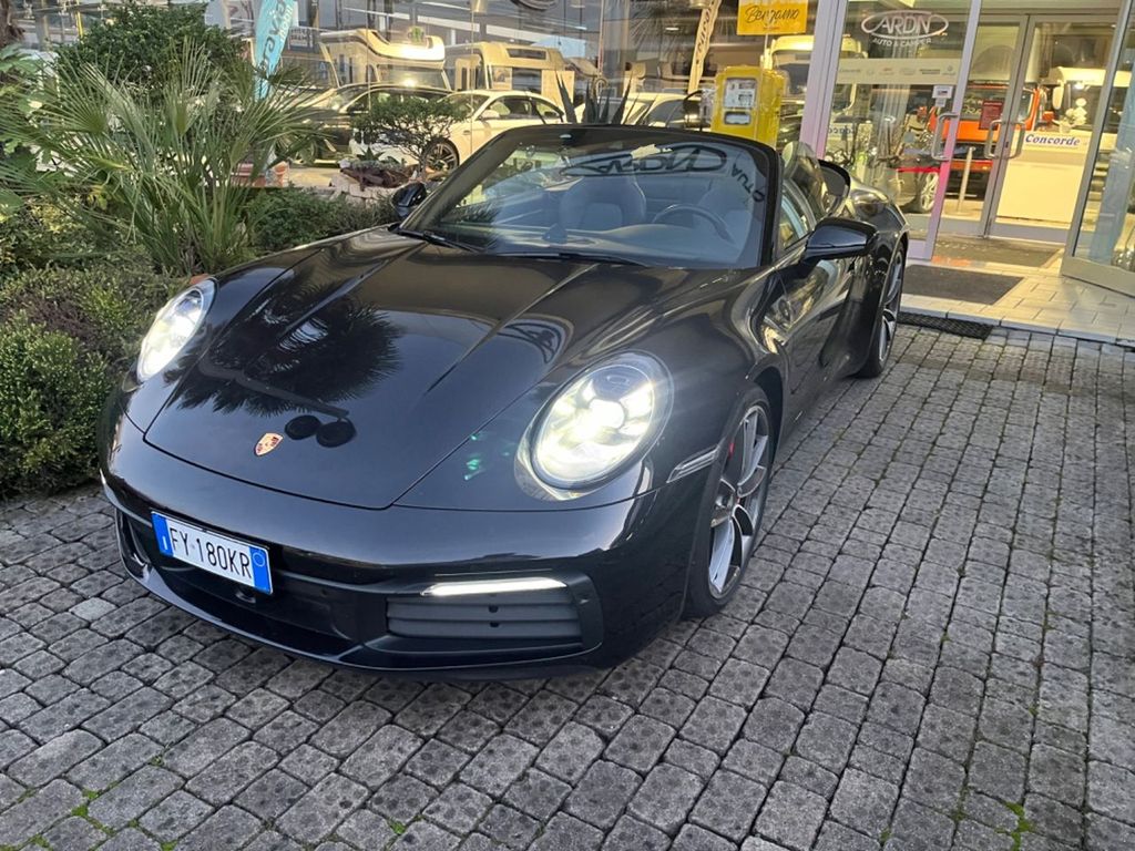 Porsche 911 2019