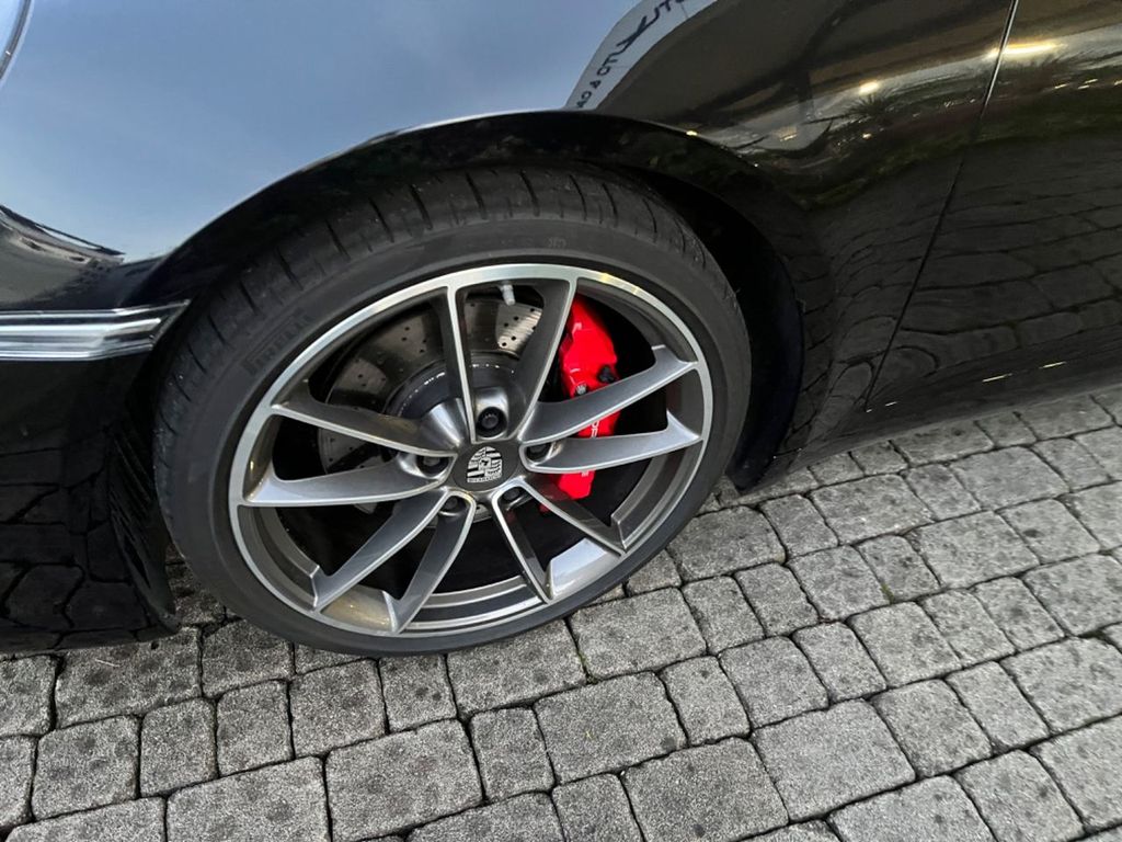 Porsche 911 2019